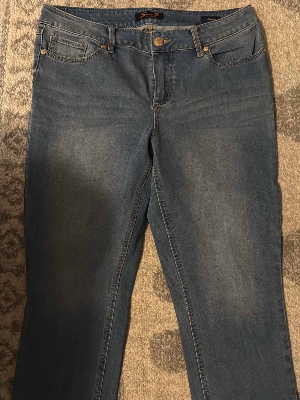 Seven7 Women’s Skinny Jeans - Light Blue Stretch Denim